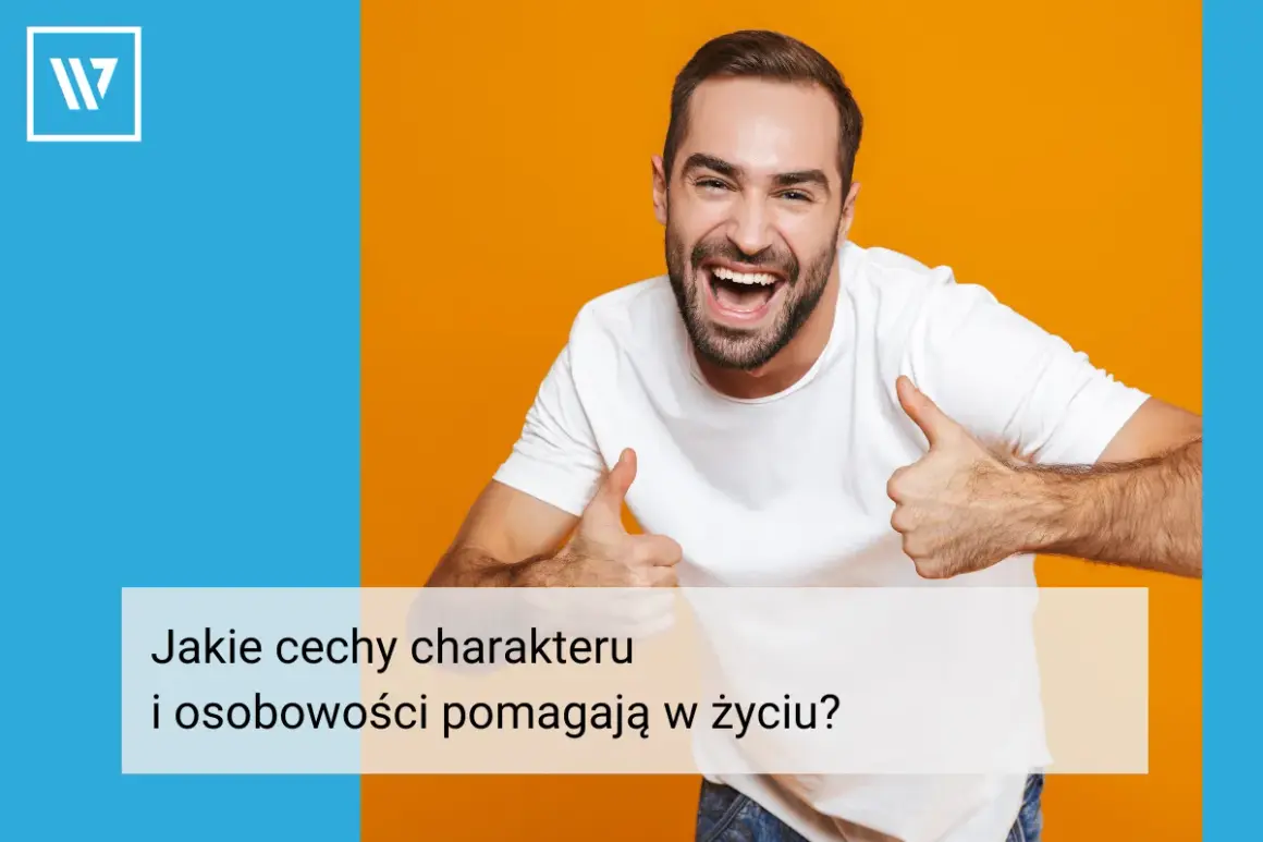 Uśmiechnięty mężczyzna pokazuje kciuki w górę, symbolizując dobre cechy charakteru i sukces.